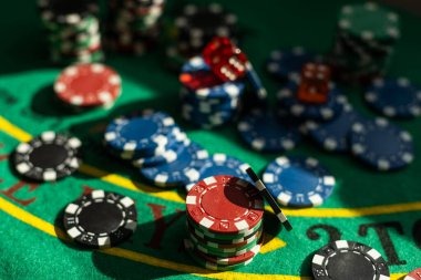 lagowin777 mobile app showing slot game library